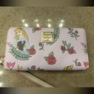 Dooney & Bourke Women's sleeping beauty Pink Floral Wristlet